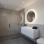 Clina Apart-hotel *